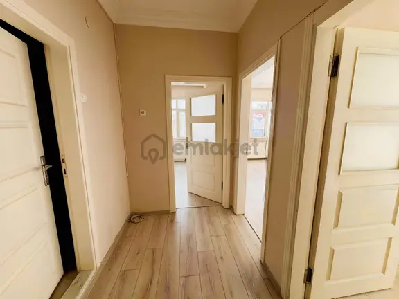 Adliye Ve Borkonut Plaza Karşısında Kiralık 3+1 Daire 2
