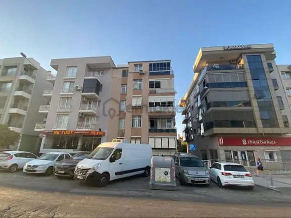 İzmir Karabağlar Da Hastane Karşısı Kiralık Daire 1