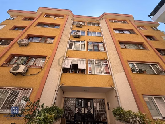 Acıbadem Alsancak Sitesi Satılık 2+1 Boş Daire 1