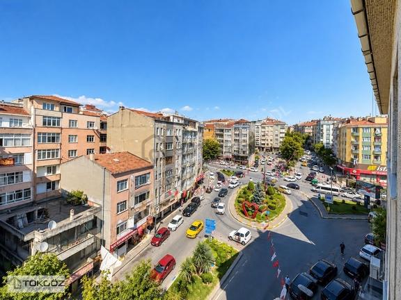 Soğanlı Meydan'da Cadde Üzeri 125 M2 3+1 Satılık Ferah Boş Daire 1