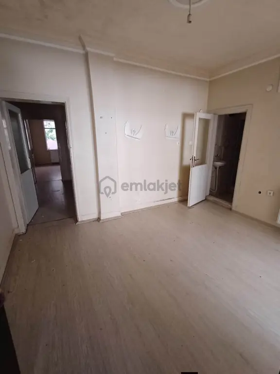 Samsun İlkadım Fevzi Çakmak Mahallesi'nde 3.kat 2+1 Kiralık Daire 1