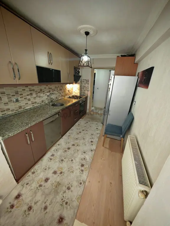 Acilllll Sahibinden Güzelyurtta Site İçi Önü Açık, Otoparklı,bina Yaşı:14 2