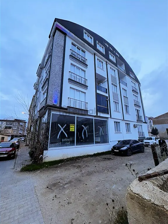 Kırklareli Merkez Satılık Geniş Depolu Acil Satılık Dükkan 1