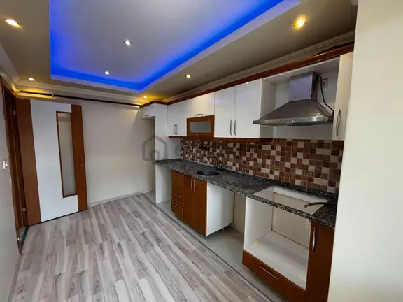 **eryıldız Gayrimenkul'den Gaziosmanpaşa Merkezde Kiralık Lüks 2+1** 1