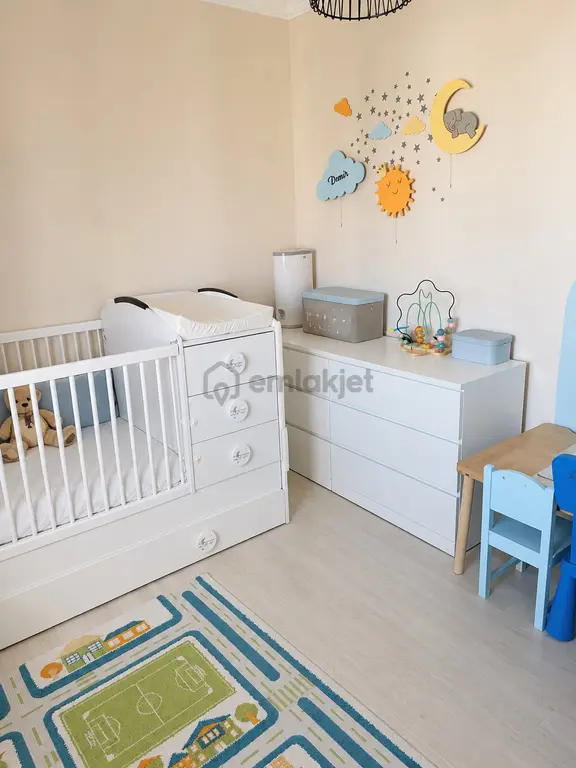 Manolya Evlerinde Çamaşır Odalı Full Tadilatlı 3+1 2