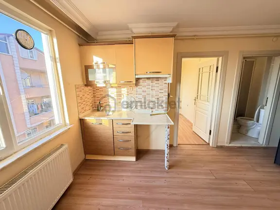 Fevzi Çakmak Mh. Farabi E.a.h. Yakını Kiralık 1+1 Ara Kat Daire 2