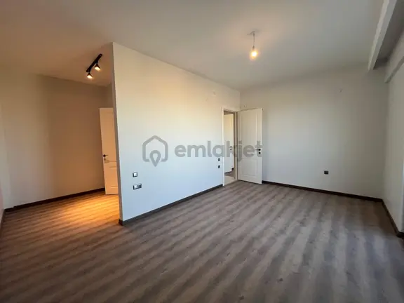 Bess'den Esvadi Konutları 1.etap'ta Satılık 3+1 Daire 2