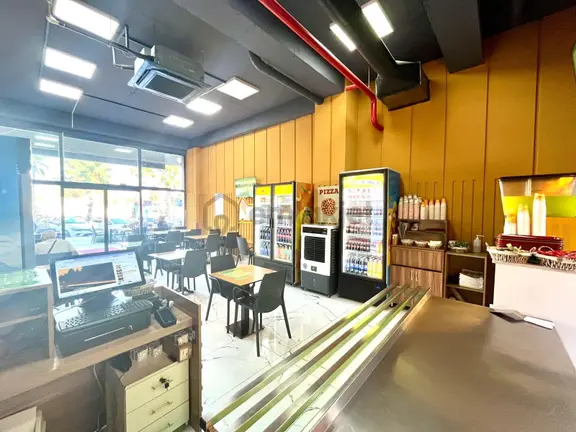 Antalya Suryapı Surcadde'de Devren Kiralık Pizza Dükkanı 2