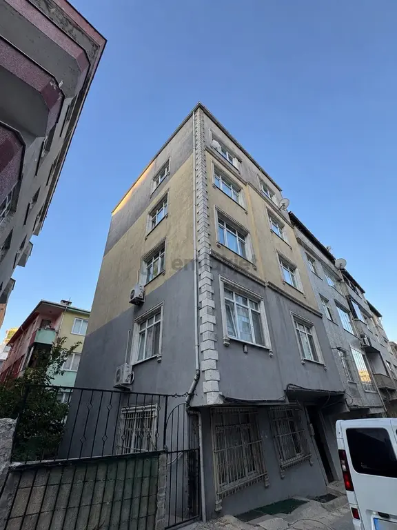 Emlak Noktası'ndan 3 Cepheli 2+1 | Karadeniz Mahallesi 1