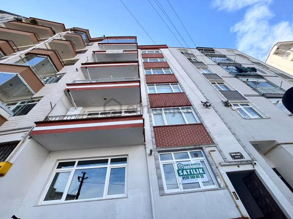 Barış Barutçu Gayrimenkulden Gemilerçekeği Mah Satılık 2+1 Daire 2