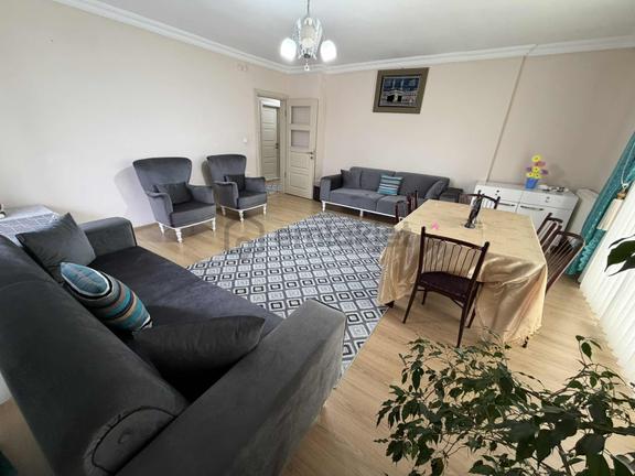 Yüksek Kredili Harika Konum Köşe Cephe Çok Kullanışlı 3+1 Daire 2