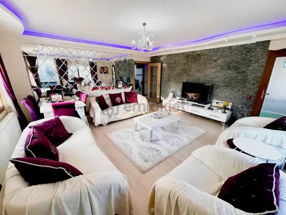 Vatan Mah 3+1 Arakat 155 M2 Asansörlü 10 Yaşında 1