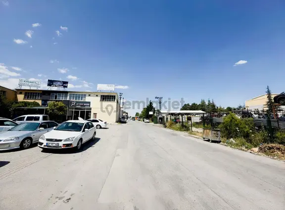 Zafer-anadolu Sanayide 250m2 Dükkan 2