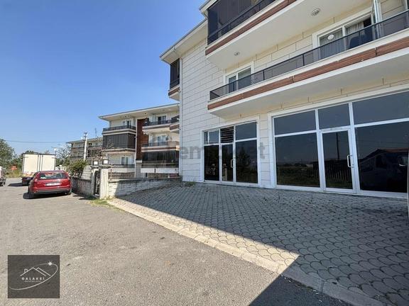 Yazlıkta Bir Çok Sektöre Uygun Depolu Geniş Ve Kullanışlı Dükkan 1