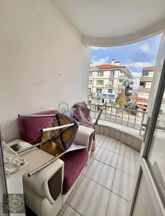 Kuşçağızda Cadde Üzeri Lüx Yapılı Full Eşyalı 3+1 1. Kat Kiralık 2