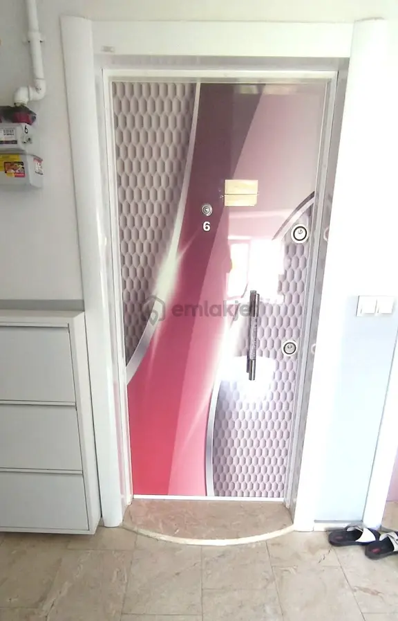 Gümüşçay Akçeşmede Ara Kat 3+1/125 M2 Kiralık Daire 30 Bin Tl !!! 2