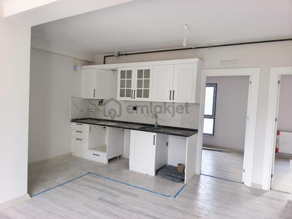 Yıldırım Emlaktan Yeni Yapı Maraş Park Karşısı Satılık 2+0 Daire 1