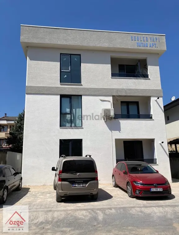 Özge Emlaktan Kiralık Serdivan Vatan Mh Daire 1