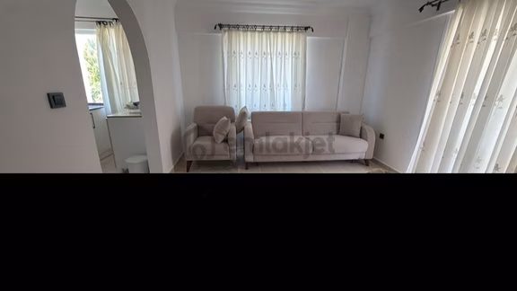 Didim Efeler Mah Havuzlu Site De Satılık Harika Bir Daire 1