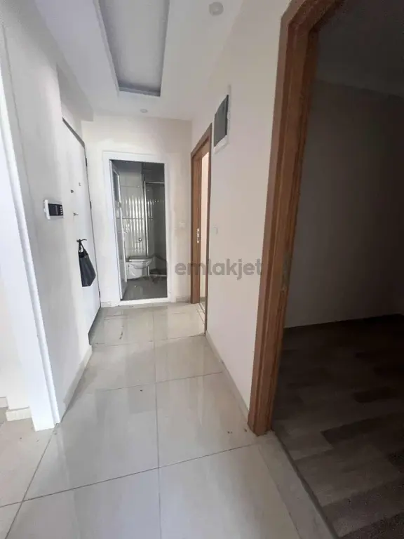 Kütükçü Mah Kiralık Daire Geniş Ulaşıma Yakın !!! 2