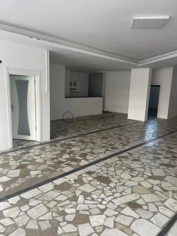 Aydın'dan Adliye Civarında 587 M2 Fırsat Satılık Dükkan 2