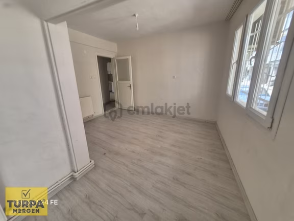 2+1 Kiralık Doğalgazlı Daire Karacaoğlan Mahallesinde. 2