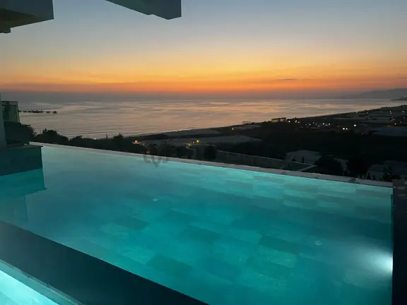 Alanyada Satılık Lüks Villa / For Sale Villas İn Alanya 1