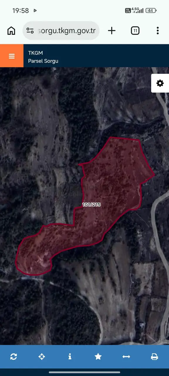 Aydın'dan Gülnar Işıklı (tozkovan) Köyün'de Satılık 29.920.86 M² Tavuk Çiftliği 'ne Uygun 1
