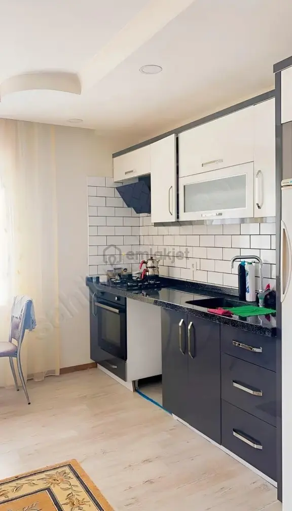 Ayvacık Çamlık Ünıversıte Dibi 2+1 Eşyalı Kiralık Daire 2