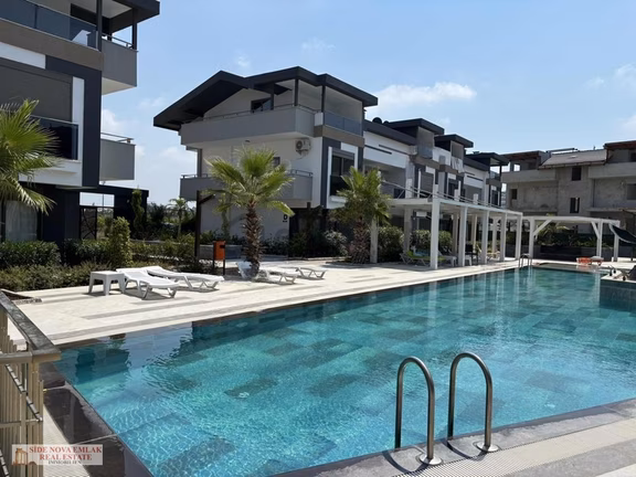 Kumköy'de Eşyalı 1+1 Daire Site İçerisinde 2