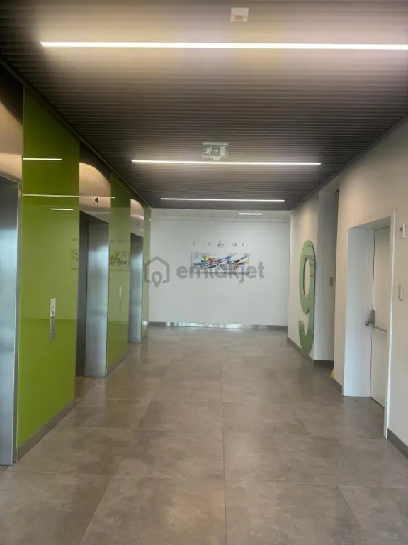 Cepa Plaza'da Metroya Yakın, 215m² Prestijli Kiralık Ofis 1