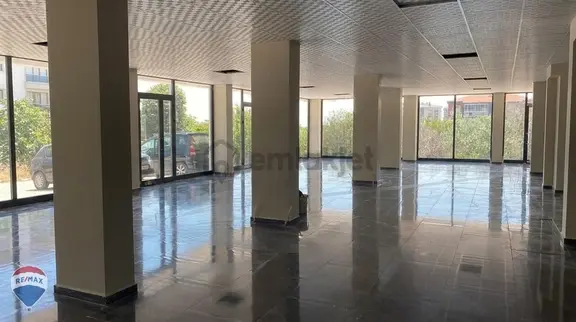Mükemmel Konumda Kiralık Sıfır Dükkan 1