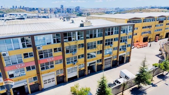 Gebze Güzeller Osb Galvano San Sit Satılık 500m2 İşyeri 1