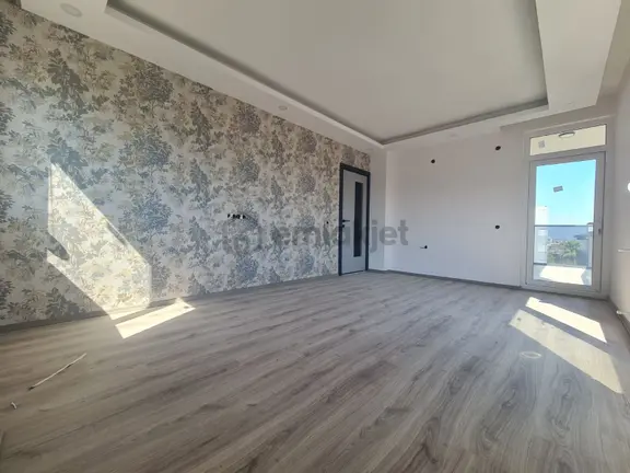 Fevziçakmak Mah. Sıfır Asansörlü 3.kat 2+1 100 M² Satılık Daire 2