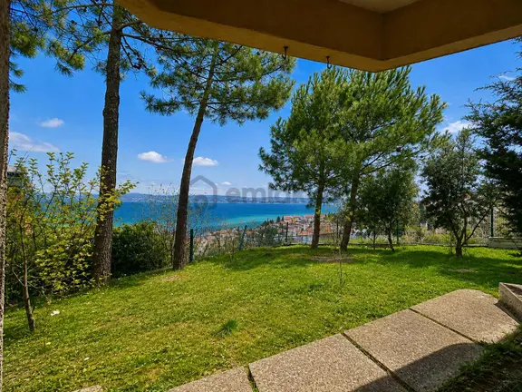Beylikdüzü Yıldırım Villalarında Ful Deniz Manzaralı Ve Bahçeli 2