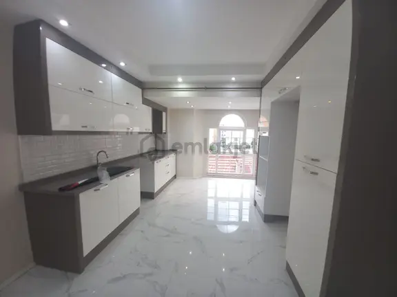 Servergazi Başak Heykeli Yakınında Kiralık Daire 2