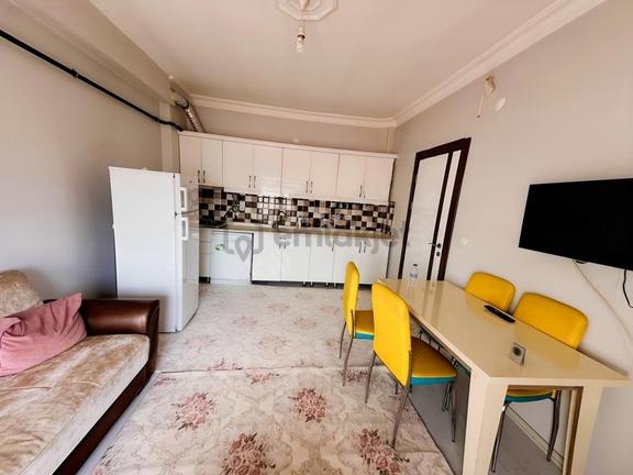 İks Emlaktan Kiralık 2+1 Eşyalı Daire Konumu Çok İyi 1