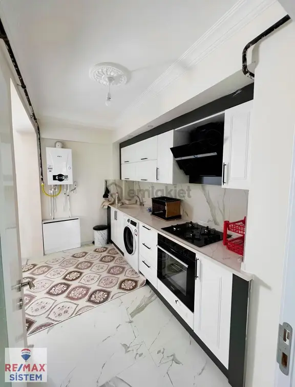 *afyonkarahisar Veysel Karani Mah. 80 M² 2+1 Kiralık Daire * 2