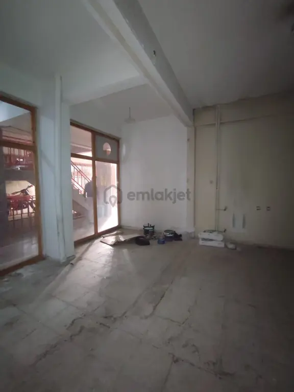 Konya Beyşehir Evsat Mahallesinde Satılık Yatırımlık Fırsat Dükkânlar 1