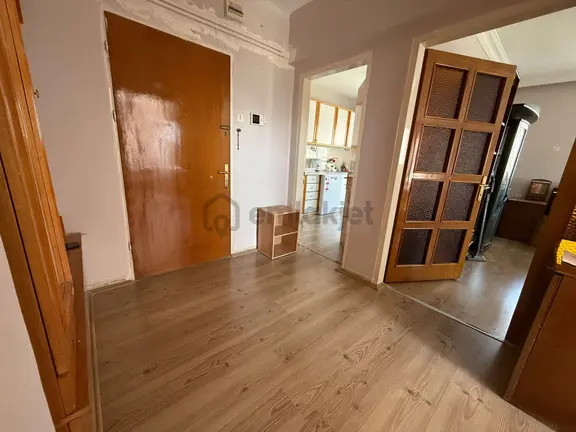 İşçi Blokları 100. Yıl Öncü Sitesinde Eşyalı Kiralık 3+1 Daire 2
