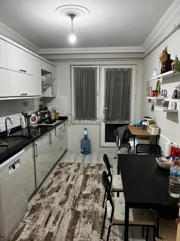 Rota'dan Gölcük Piyalepaşa Mahallesinde Arakat 2+1 Kiralık Daire 2