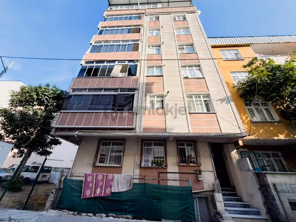 Remaxtan Marmaraya Metroya Ykn Satılk 3+1 16m2 Arsa Paylı Daire 1