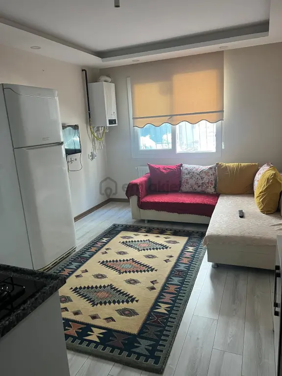 Beyazevlerde Merkezi Konumda 1+1 Doğalgazlı Eşyalı Kiralık Apartman Dairesi 2
