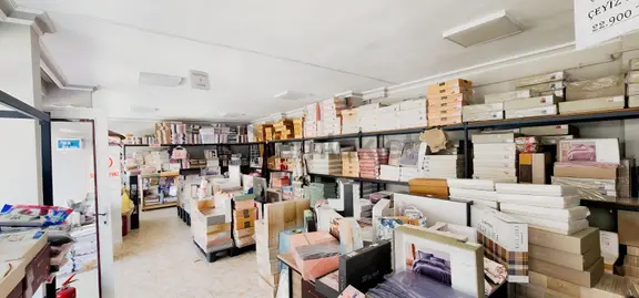 Kuşcağız Kartaltepe'de 130 M² 20 Metre Cepheli Kiralık Dükkan 2