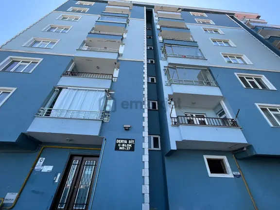 Delta Gayrimenkul'den Çıtlakkale Mahallesi'nde 3+1 Kiralık Daire 2
