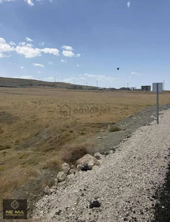 Şabaniyede Çevre Yoluna 2.parsel Fırsat Arsa Satıştadır. 2