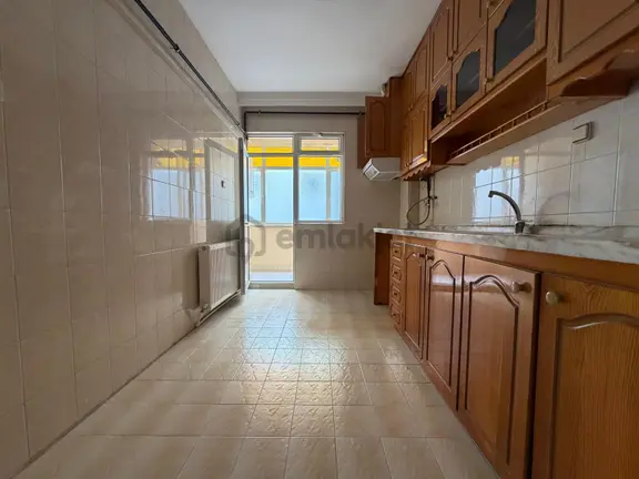 İnönü Mah Tüvtürk Yakını 2+1 Ön Cephe Balkonlu 110m² Ara Kat 2
