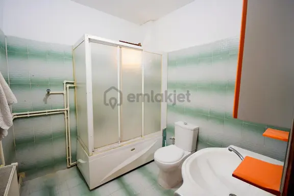 Kiralık Daire 3+1 Diş Hastanesine Yakın 120 M2 Konumu Güzel 2