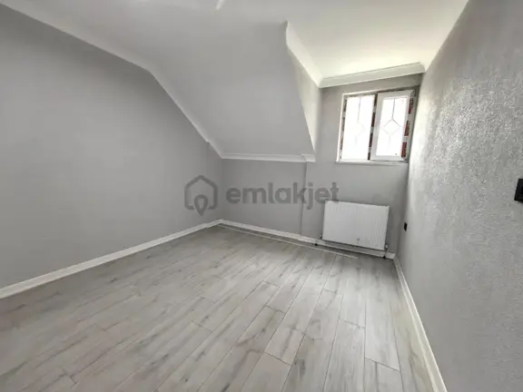 Türkmen Emlak'tan Satılık Sıfır Bağımsız Girişli 2+1 Bahçe Katı 1