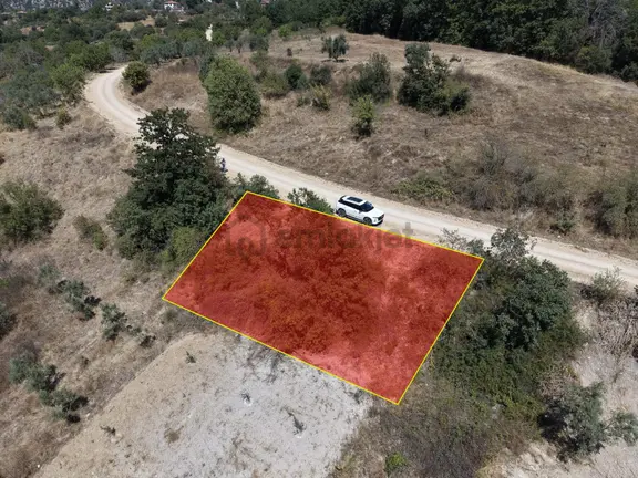 Emlakevim - Bilecik Gölpazarında 163 M2 Resmi Yolu Olan Arsa !! 1